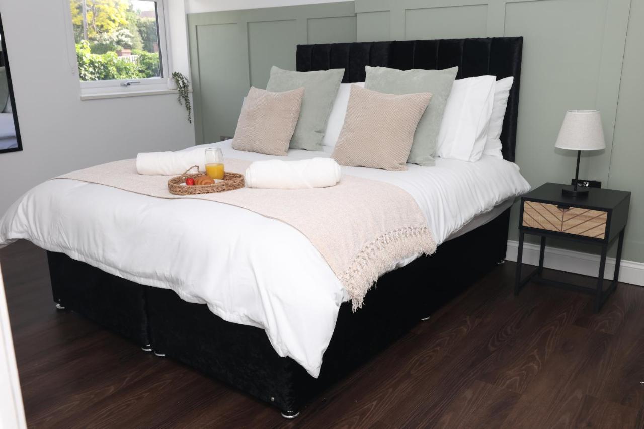 Watford Luxury 1 Bed Flat - Free Parking Apartment Ngoại thất bức ảnh